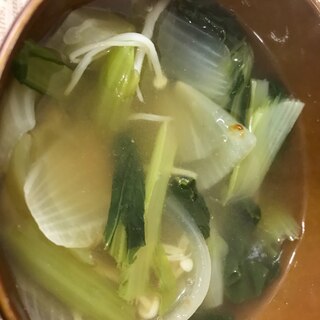 玉葱しめじ小松菜スープ